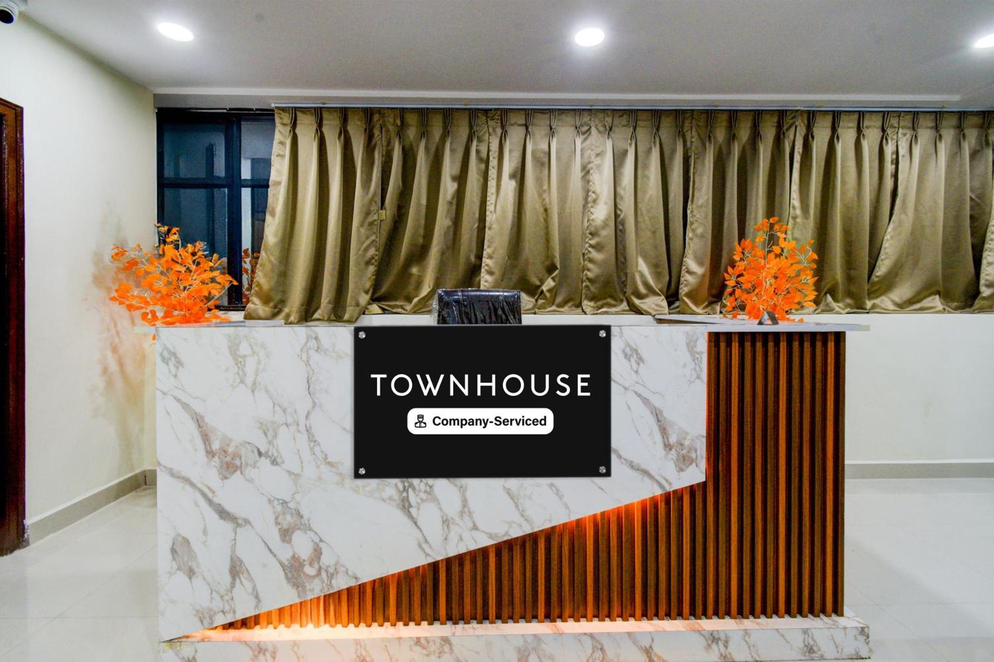 Super Townhouse Kukatpally North Formerly Munagala Arcade Hyderabad Exterior foto