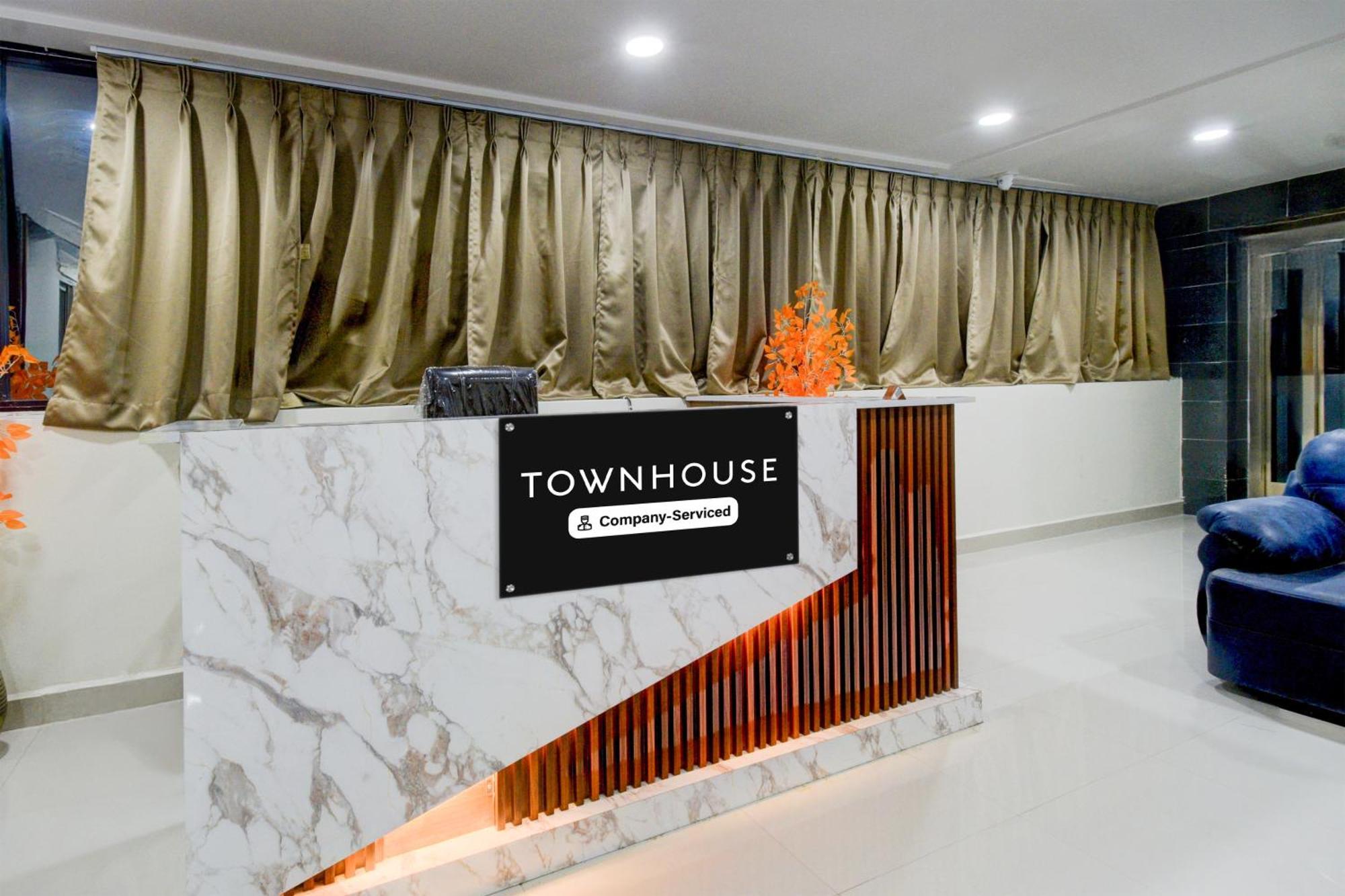 Super Townhouse Kukatpally North Formerly Munagala Arcade Hyderabad Exterior foto